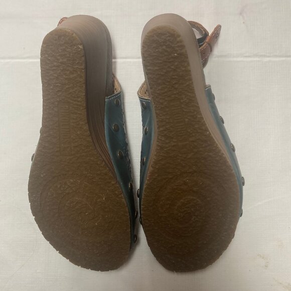 Pikolinos Wedge Sandals - Picture 4 of 5